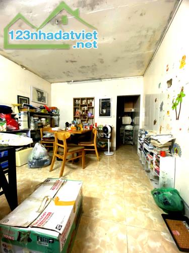 SIÊU PHẨM Bán nhà Thái Thịnh, Đống Đa PHÂN LÔ- NGÕ THÔNG - 57M2 GIÁ ĐT - 3