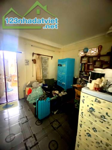 SIÊU PHẨM Bán nhà Thái Thịnh, Đống Đa PHÂN LÔ- NGÕ THÔNG - 57M2 GIÁ ĐT