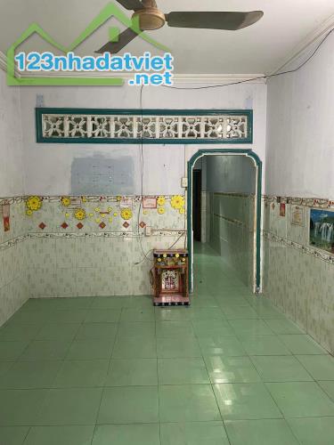 Bán nhà Lê Đức Thọ, 37m2, 2 tầng, 2 PN, 2 WC, chỉ 3,3 tỷ TL 0906993584 - 1