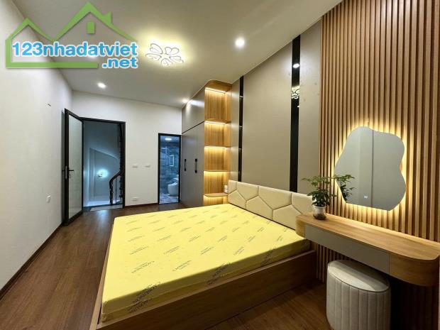 ✳️Nhà Vip Linh Quang 30M2 5T MT 3M, Chỉ 6.6 Tỷ  Đống Đa Trung Tâm Đống Đa Gần Phố Ngõ - 2