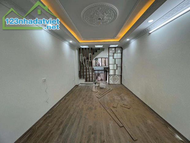 Nhà Ngọc Hồi 50m2, ô tô tránh 20m, gần phố lớn, giá nhỉnh 5 tỷ. - 3