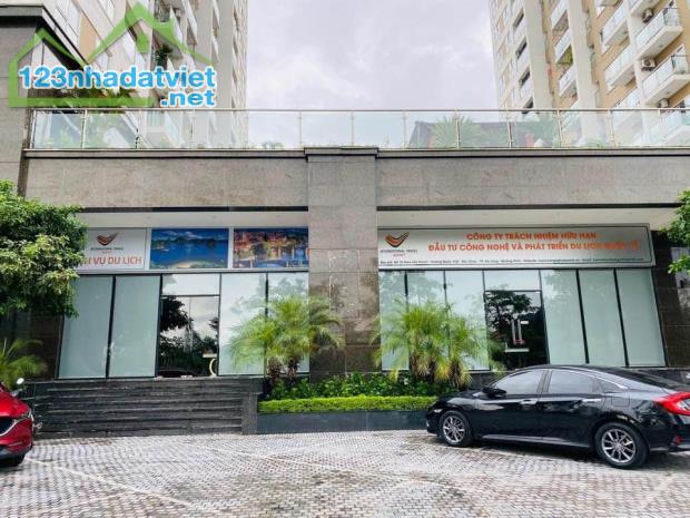 Bán SHOPHOUSE 132m2 mặt đường Hoàng Quốc Việt, trung tâm Du lịch Bãi Cháy, Hạ Long.