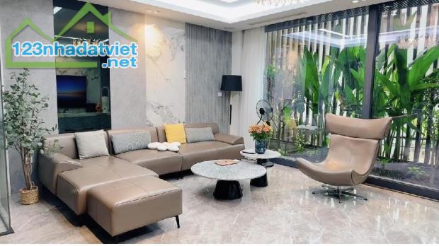 Bán nhà mặt phố vip Nguyễn Văn Lộc, 95m 5T MT 5.5m vỉa hè, ô tô đỗ kinh doanh 42 tỷ - 2