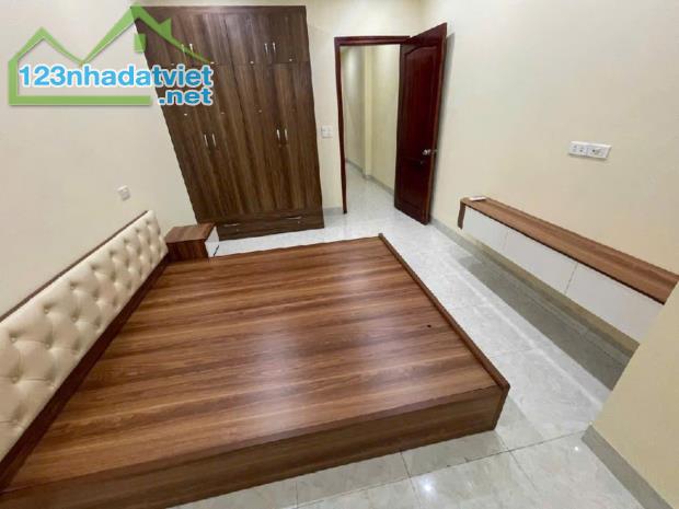 BÁN NHÀ RIÊNG TẠI MẬU LƯƠNG, 7,1 TỶ , 40 M2, 4 PN, 3 WC