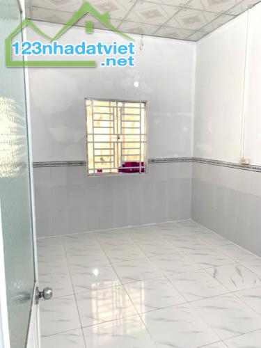 cho thuê nhà hẻm cây vú sữa hưng phú 70m2 rộng thoáng giá 2.8tr/tháng - 3