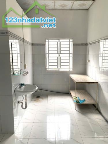 cho thuê nhà hẻm cây vú sữa hưng phú 70m2 rộng thoáng giá 2.8tr/tháng - 4