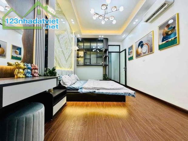 CHO THUÊ NHÀ 5 TẦNG HỒ ĐẮC DI, Ô TÔ ĐỖ CỬA GIÁ 25 TRIỆU, KINH DOANH, FULL ĐỒ - 3