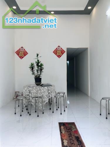 Nhà chung cư Q5 ngay  chợ, 60m2, 1T 1 lửng, SH riêng, nhỉnh 2 tỷ. - 2