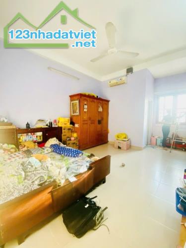 Bán Nhà HXT Thông Tân Hương, Víp Tân Phú, 160m2, 4 Tầng Nở Hậu, Nhỉnh 15 Tỷ TL. - 2