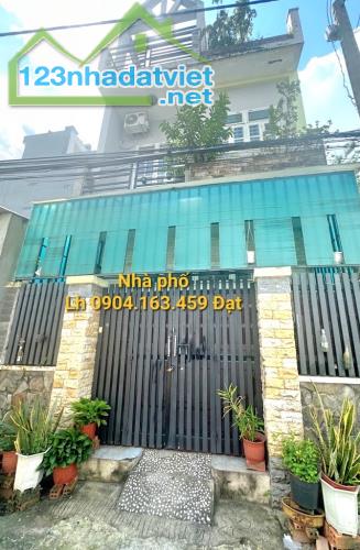 Bán gấp nhà 3 tầng 70m2,  hẻm ôtộ thông, Thới An Quận12, chỉ 4.6 tỷ