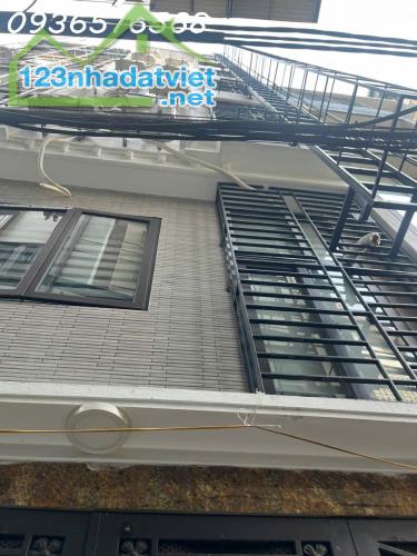 bán nhà dòng tiền 6ty phú đô 32m2