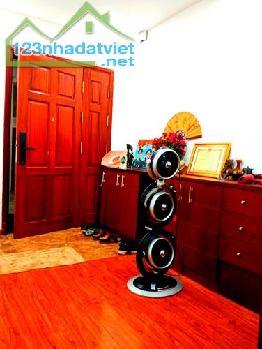 Bán CH siêu VIP Tòa HH1: DT 97m2 – 2 PN Yên Hòa, Dương Đình Nghệ, 6,875 tỷ. - 5