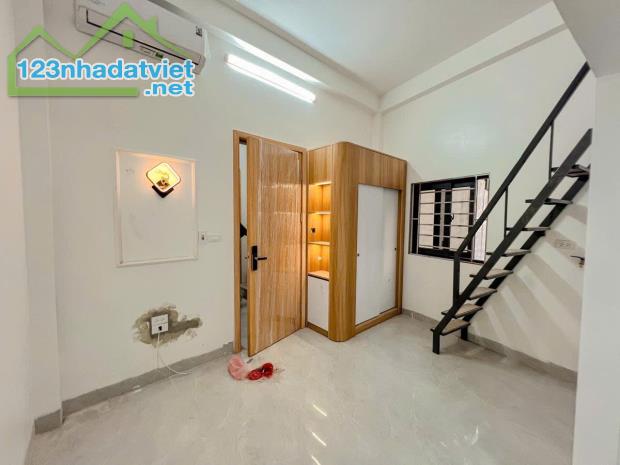 🏠 BÁN CCMN NGÕ 137 PHÙNG KHOANG - 45m2 - 6 Tầng - Giá 12.2 tỷ📞 HẰNG MINI - 1