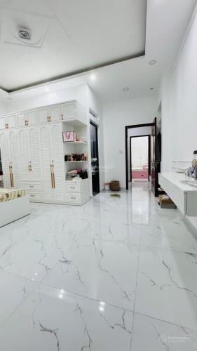 Nhà hẻm xe tải - 5,4x16m - 5 tầng kiên cố - 6 pn lớn 8 wc - giáp quận 1 - chỉ 11.x tỷ - 2
