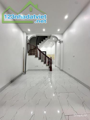 Bán nhà 5 tầng ngõ 217 Trần Phú sau nhà có khe thoáng giá đầu tư chỉ 6 tỷ sổ đỏ chính chủ - 1