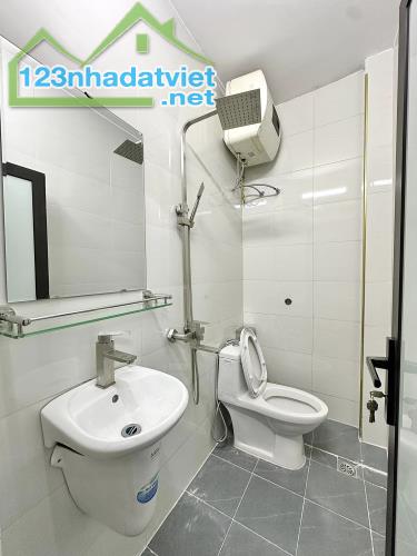 Bán nhà 5 tầng ngõ 217 Trần Phú sau nhà có khe thoáng giá đầu tư chỉ 6 tỷ sổ đỏ chính chủ - 3