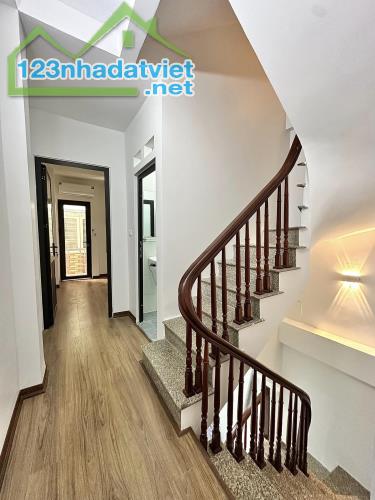 Bán nhà 5 tầng ngõ 217 Trần Phú sau nhà có khe thoáng giá đầu tư chỉ 6 tỷ sổ đỏ chính chủ - 5