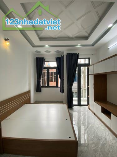 Nhà 4 tầng 53.5m2 đường nhựa 7m xe hơi thông, 83 Đào Tông Nguyên Thị Trấn Nhà Bè, 5.85 tỷ - 2