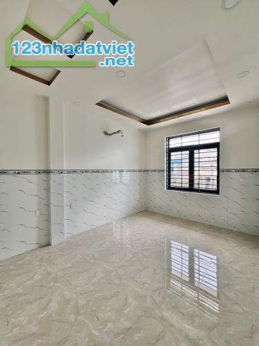 5x15M- 3 TẦNG- 4PN- HẺM  Ô TÔ- KHU CỤM TRƯỜNG QUỐC TẾ PHAN VĂN HỚN Q12- 5 TỶ XÍU - 1