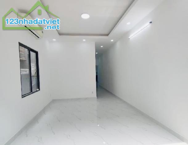 BÁN NHÀ HẺM XE HƠI BÌNH CHIỂU, TĐ, 55m2, 4TỶ, NGANG 6M - 4