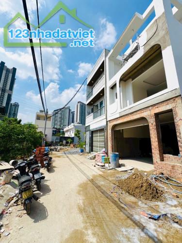 ĐẤT THẠNH MỸ LỢI, KHU PHÂN LÔ - Ô TÔ QUAY ĐẦU- 51M2- NGANG 6.3M BỀ THẾ - HÀNG XÓM CAO - 2