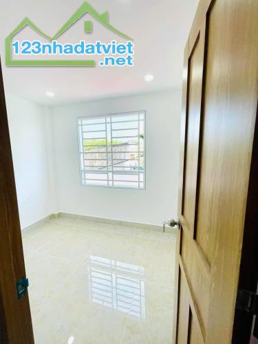 2.5 TỶ - NHÀ ĐẸP BÌNH THẠNH 3PN 48M2 - SỔ HOÀN CÔNG ĐẦY ĐỦ - 4