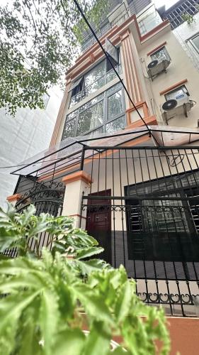 Hót! Bán nhà Mỹ Đình Ôtô đỗ cửa 62m2 x5Tầng, kinh doanh cho thuê, giá 11.2 tỷ 0969693855.