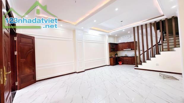 Hót! Bán nhà Mỹ Đình Ôtô đỗ cửa 62m2 x5Tầng, kinh doanh cho thuê, giá 11.2 tỷ 0969693855. - 3