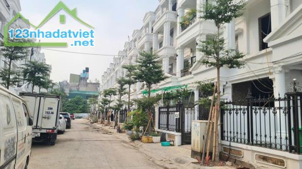 TIG Đại Mỗ 88.5m2  4 tầng mặt tiền  6m
💥💥💥 CĂN HOA HẬU, NHÀ LIỀN KỀ HOÀN THIỆN MẶT - 2