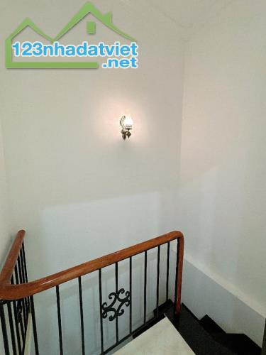 Chạy việc chủ thở ô xy- nhà tây mỗ 30m2-ô tô tận nhà- giá chỉ nhỉnh hơn 4 tỷ quá rẻ - 4