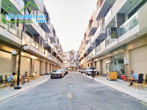 Bán Shophouse 4 tầng đối lưng Hồ điều hoà - Ngay trung tâm TP Phan Rang - Ninh Thuận. - 3