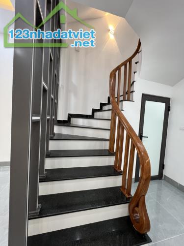 NHÀ MỚI ĐẸP LONG LANH ĐÓN TẾT, GẦN PHỐ NGŨ HIỆP, THANH TRÌ ( PULL NỘI THẤT NHƯ H/ẢNH ) 40M - 3