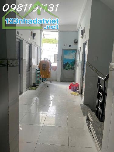 BÁN ngôi nhà trước mặt hoạt động CHỢ KHIẾU NĂNG TỈNH,140M2.CÓ 25P THUÊ 80TR. CHỈ 10 TỶ - 1