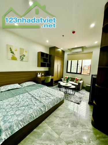 La Thành, Nhà dòng tiền 70tr/th, 2 thoáng, dt 52m2, 6 tầng TM, Giá 11.9 tỷ. LH 0906556885