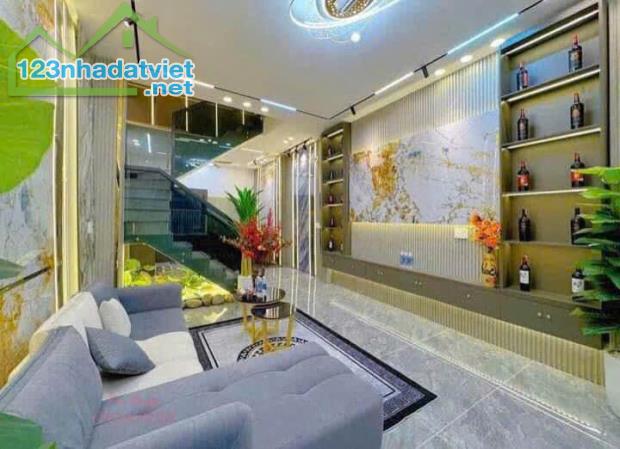 HÀNG ĐỘC TẠI TÂY MỖ NAM TỪ LIÊM NHÀ 50M2 GIÁ RẺ BẤT NGỜ 5TỶ55