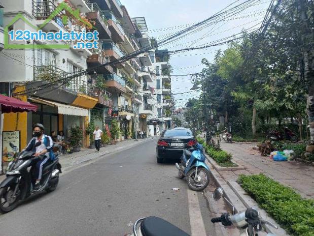 BÁN NHÀ  APARTMENT TỪ HOA 105 M2 OTO KINH DOANH, VIEW CÔNG VIÊN, HỒ TÂY, DÒNG TIỀN VÔ ĐỊCH