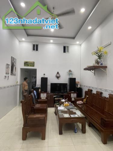 +🏠 NGỘP SIÊU PHẨM GIÁ RẺ BÁN NHÀ BHHB BÌNH TÂN  4X15M  2L CHỈ 3,6TY - 3