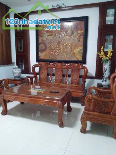 Bán Nhà 4 Ngang 5m 185 Dương Đình Hội, Phước Long B, Q.9 Giá 9,5Tỷ - 1