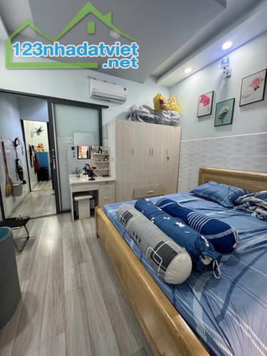 ĐÓN TẾT! Bán Nhà 4 Tầng Cực Đẹp CMT8, 40m2, 6.2 Tỷ - 2