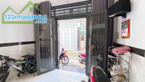 🏠Gò Vấp, Hẻm xe hơi, Ngay LOTTE Nguyễn Văn Lượng - 5 Tầng - 5 phòng ngủ