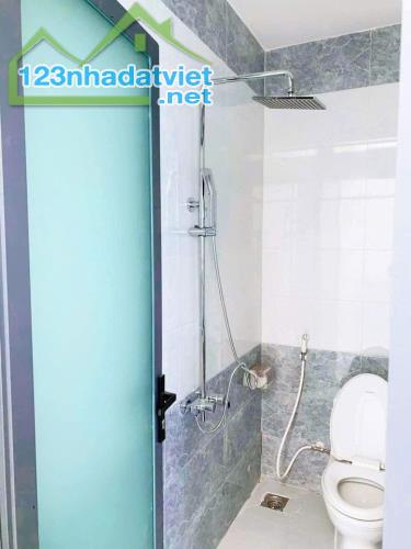 ✅ đối diện UBND quận GV, Quang Trung P10 🏤 Đúc 1 trệt 1 lầu DT45m2có 2 PN, WC - 3