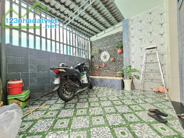 THỐNG NHẤT NGAY UBND F16, 58M2 (4x14,5) 2 TẦNG 3PN, TẶNG FULL NT, NHỈNH 4 TỶ - CHỦ RẤT