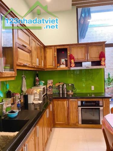 Bán Nhà Đẹp 80m2, 3 Tầng Btct, Hxh, ko quy hoạch,Lê Đức Thọ P16 Gò Vấp, Gía Nhỉnh 6 Tỷ - 3