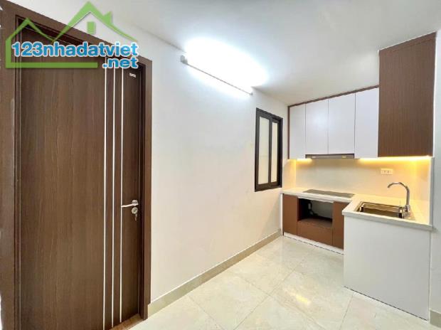 🏠 phan phù tiên,cát linh nhà gần mặt phố,DT 26m-4 T-Mt 3.5m giá chỉ có 4,5 tỷ - 2