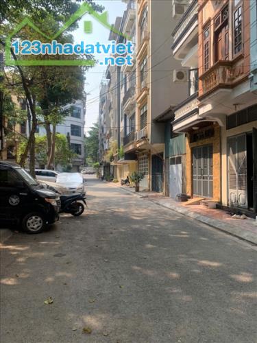 BÁN NHÀ PHÂN LÔ LIỀN KỀ ĐƯỜNG HỒNG HÀ - BA ĐÌNH - 32M2 - GIÁ 11,4 TỶ - 1
