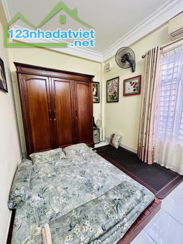 📣BÁN NHÀ TAM TRINH, DT 33.5m2, 3 TẦNG, MT4m. GIÁ 5.5 tỷ, TIỆN ÍCH NGẬP TRÀN. - 2