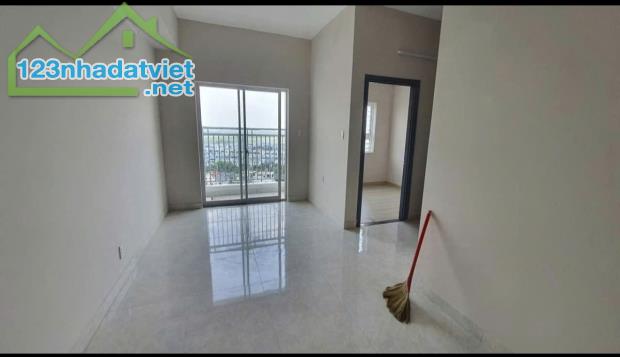 Kẹt tiền bán lỗ căn hộ trung tâm Q2, 2PN 55m2. View đẹp. 1,7 tỷ full thuế phí