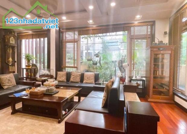 PHÂN LÔ VIP PHẠM TUẤN TÀI, LÔ GÓC 3 THOÁNG, ÔTÔ TRÁNH, KINH DOANH,SÁT PHỐ, 59M2 MT BỀ THẾ - 4