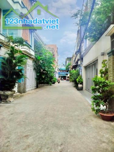 Ở NGAY! Bán Nhà 4 Tầng Cực Đẹp HXT CMT8, 63m2, 10 Tỷ - 3