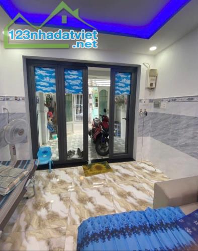 VỊ TRÍ ĐẸP - GIÁ HỜI 4.6 TỶ
 SỞ HỮU NHÀ 3 TẦNG GÒ VẤP, QUANG TRUNG, 49M2, 3 WC - CHỈ 4.6 - 1